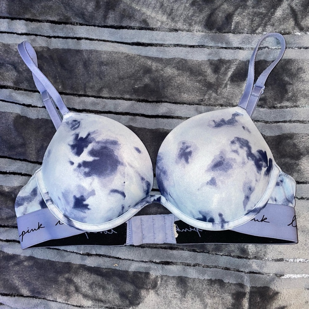 Victoria’s Secret PINK super push-up bra